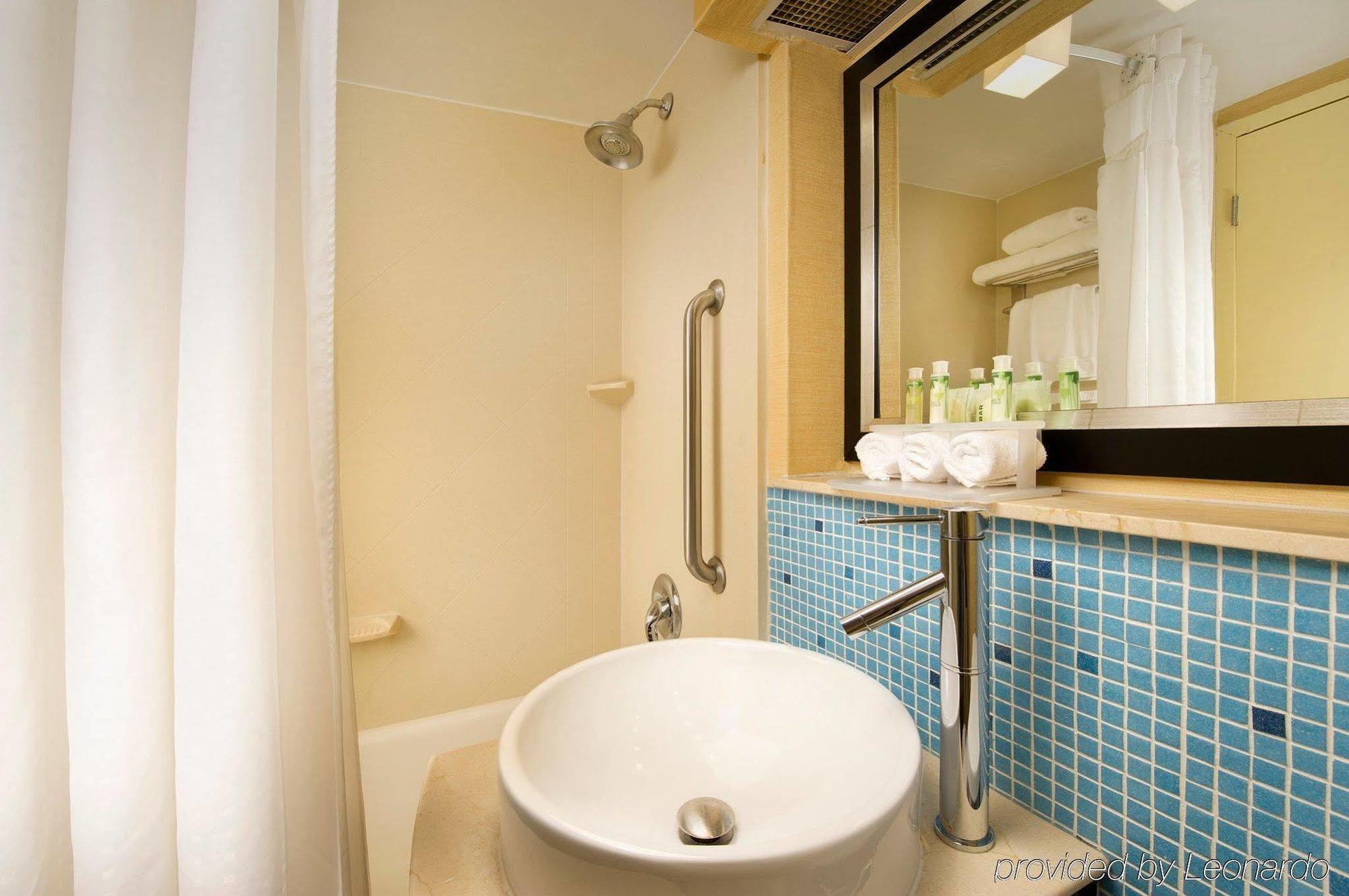 Express & By Ihg Annapolis