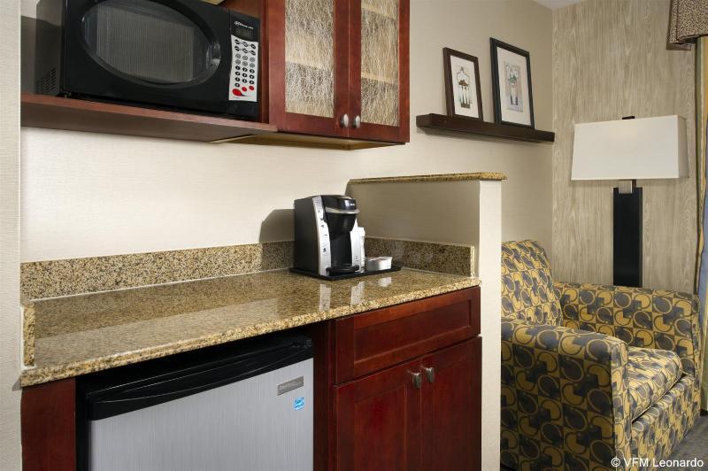 Hotel Express & By Ihg