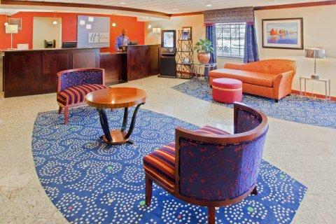 Express & By Ihg 3*