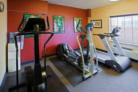 Express & By Ihg Hotel 3*