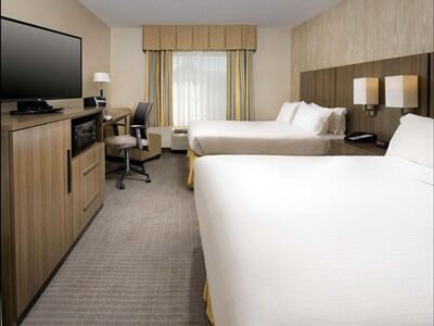 Hotel Express & By Ihg