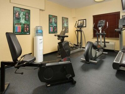 Express & By Ihg Annapolis